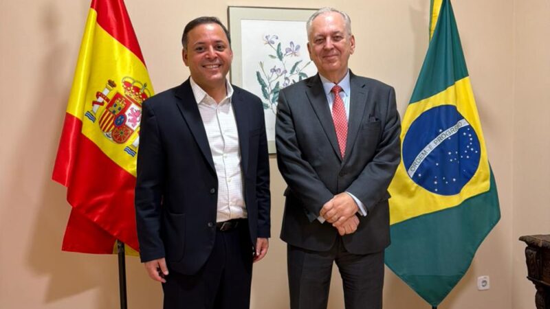 Na sede do governo da Espanha, Rodrigo Neves destaca importância de investimentos privados do país em Niterói