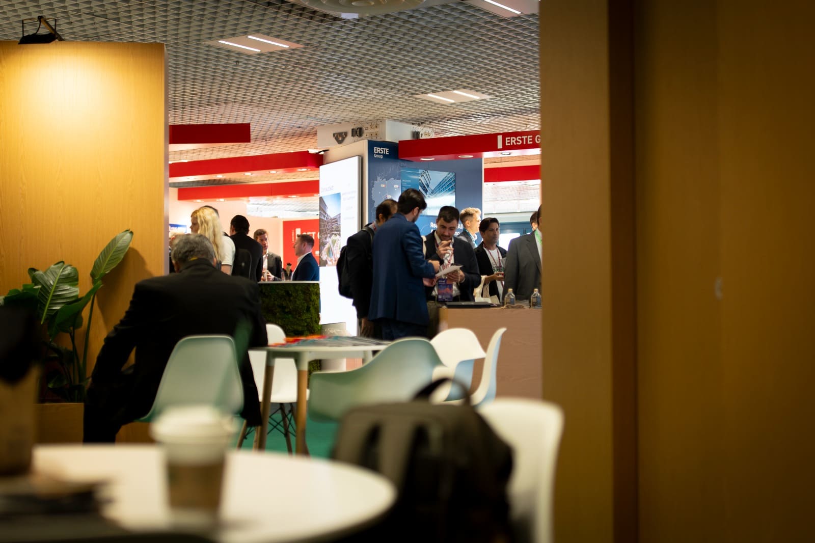 Maricá investe em parcerias e apresenta cultura da cidade na maior feira imobiliária do mundo