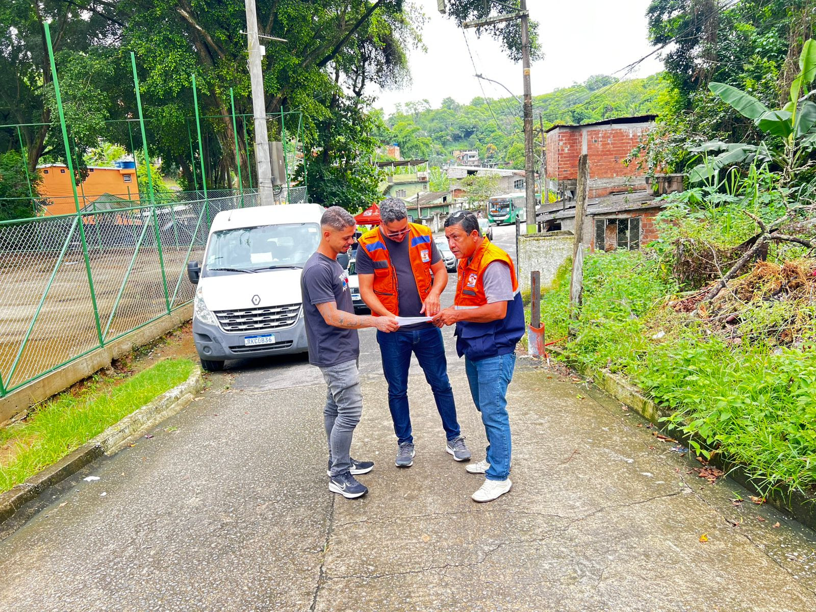 Moradores do Zumbi participam de simulado de desocupação da Defesa Civil