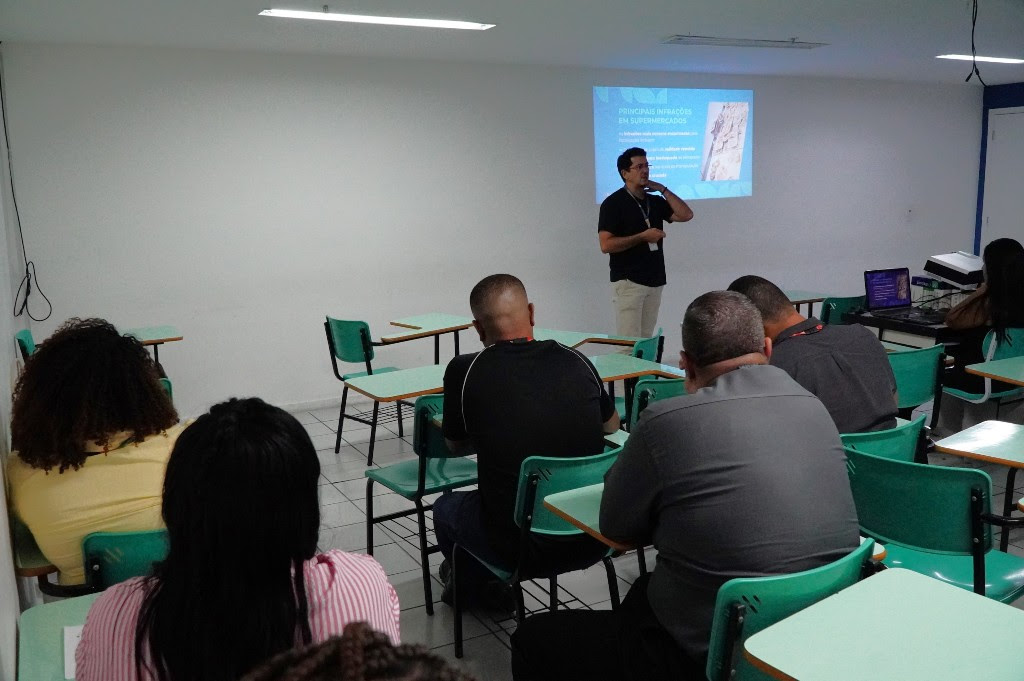 São Gonçalo segue capacitando funcionários de supermercados para reforçar segurança alimentar 