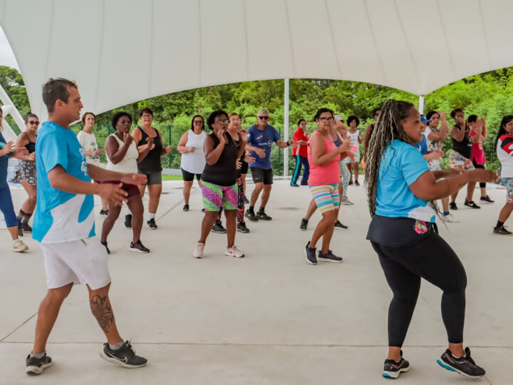 Parque RJ Nosso Sonho promove aulão de dança para mulheres neste sábado