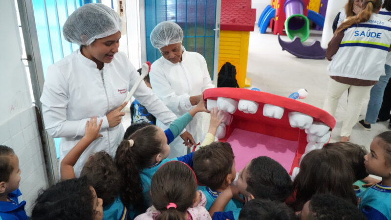 São Gonçalo promove Dia B da Saúde Bucal nas unidades de ensino 