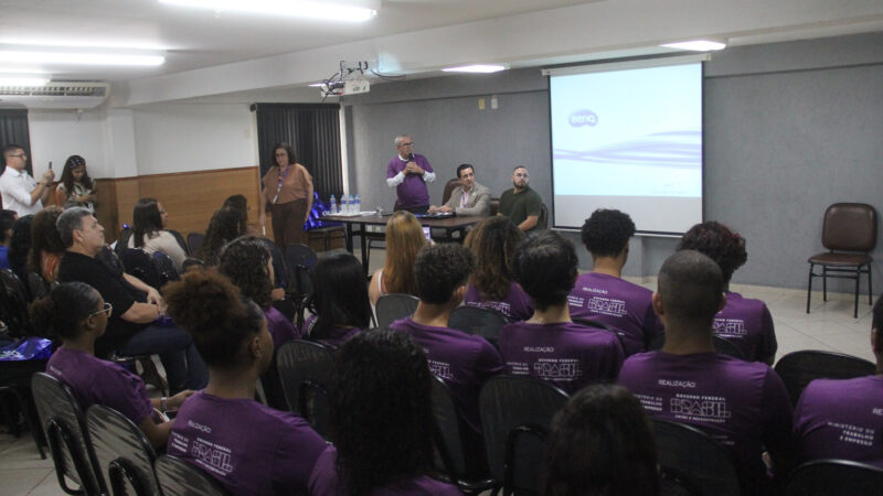 São Gonçalo fortalece parceria para ampliar oportunidades de jovens aprendizes