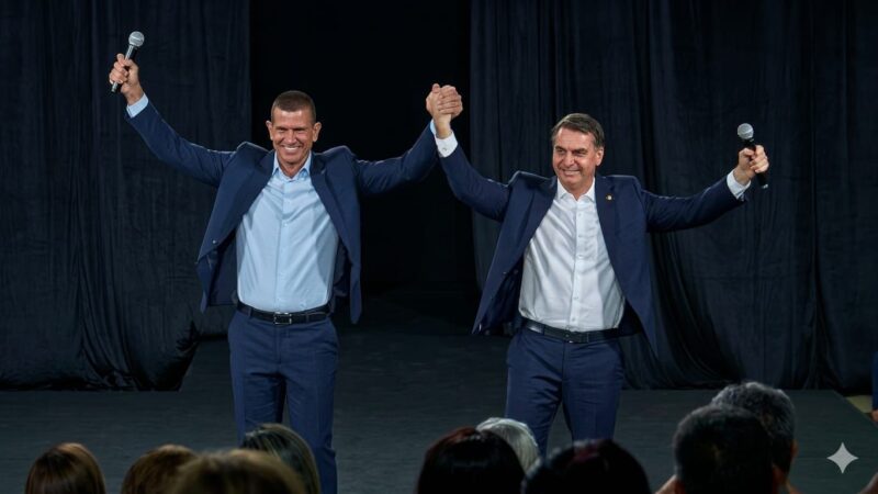 Flávio Bolsonaro reforça apoio a Douglas Ruas e coloca segurança pública no centro do projeto para o Rio