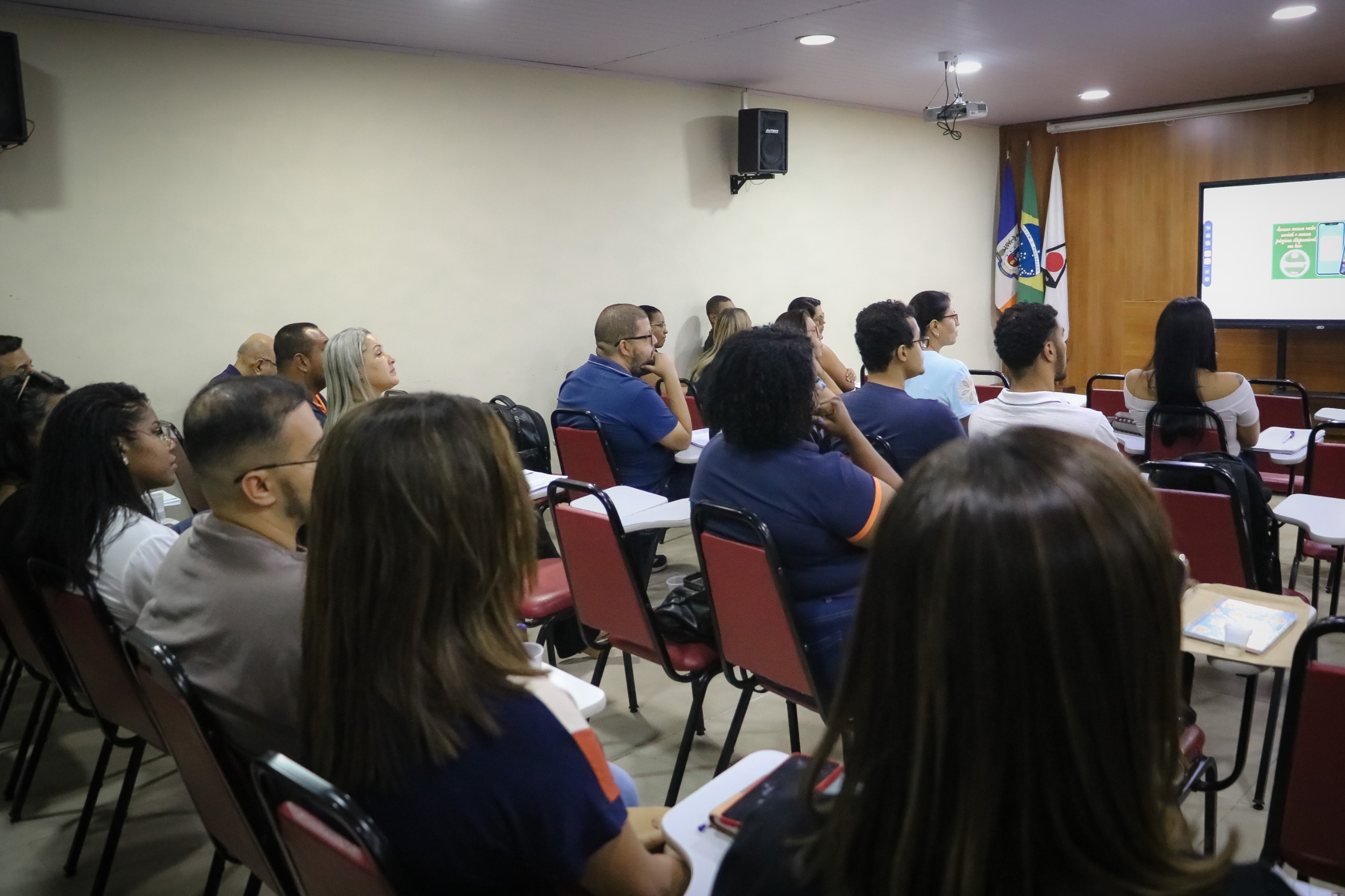 Capacitação do TCE-RJ fortalece gestão de contratos em Itaboraí