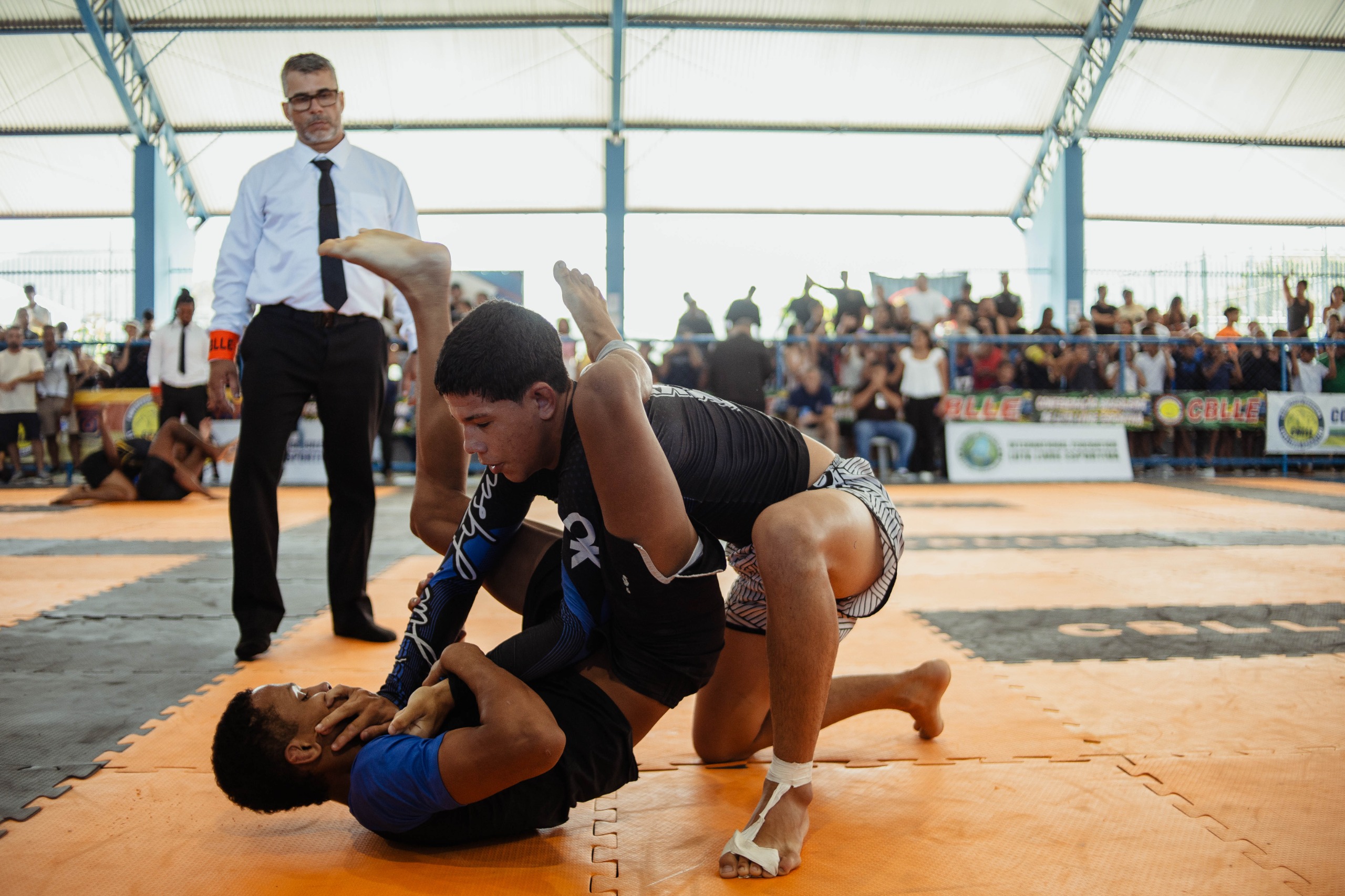 Maricá: Competição de luta livre esportiva mobiliza atletas em Itaipuaçu