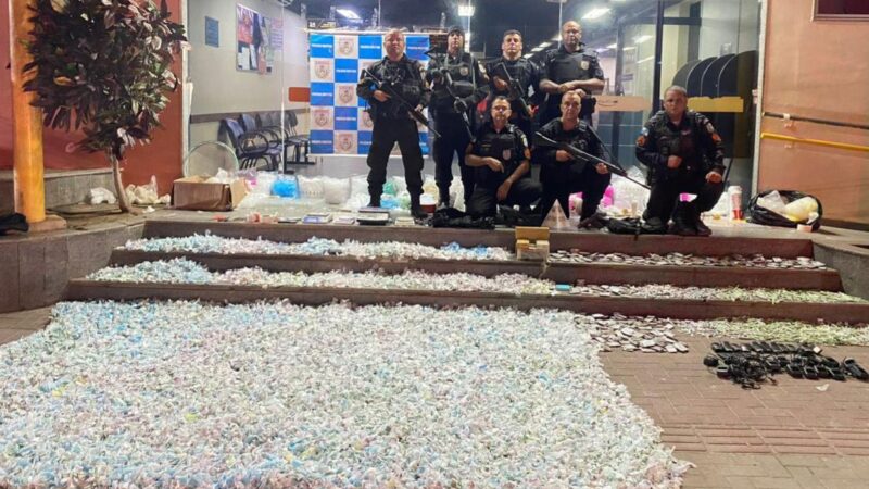 12º BPM dá grande prejuízo ao tráfico em Itaipuaçu e apreende mais de 40 kg de drogas