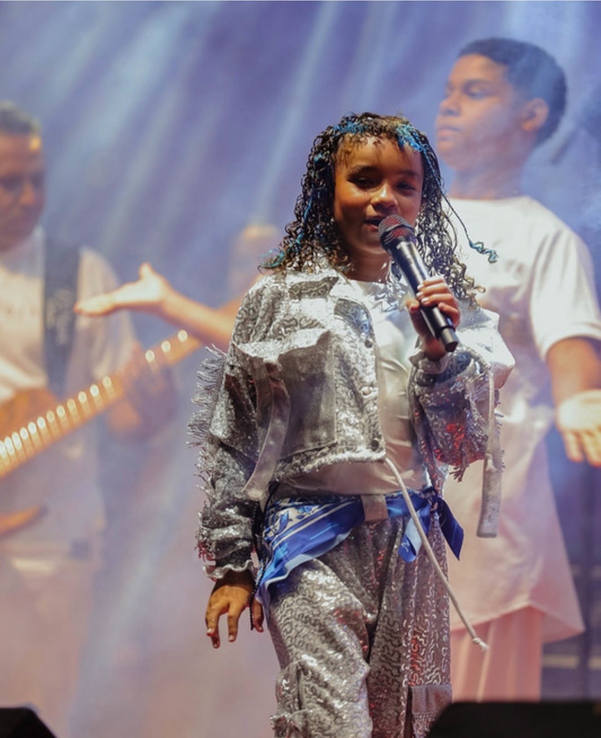 Fé e música gospel tomam as ruas de Niterói na Marcha para Jesus 
