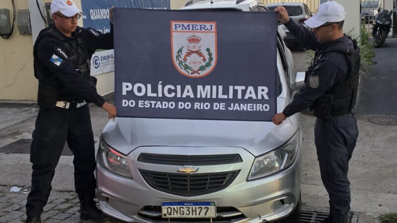 CPTran intercepta suspeitos de roubo em fuga e garante prisão após cerco na RJ- 106, em saquarema