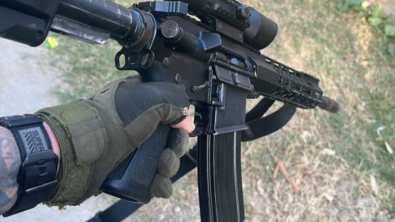 1º BPM atua na retirada de barricadas e apreende fuzil no Salgueiro