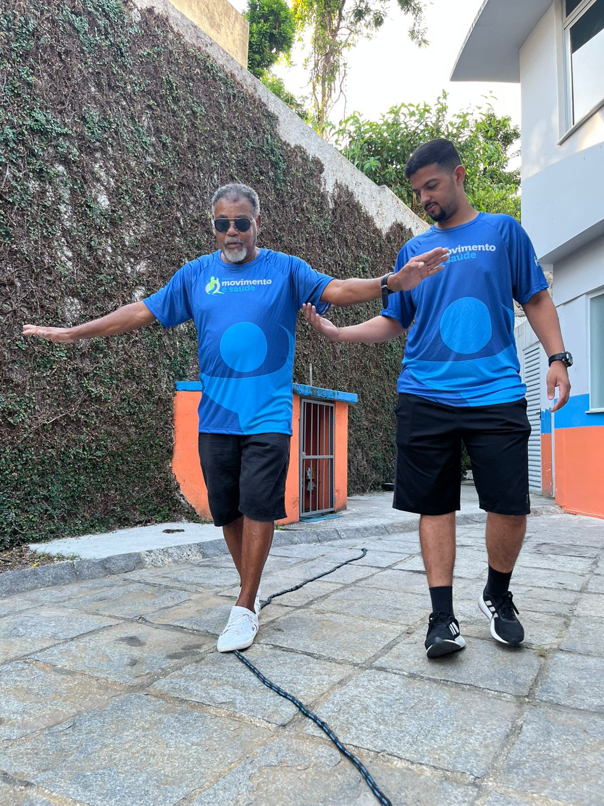 Funasg inicia projeto com aulas gratuitas de ginástica para servidores em sua sede