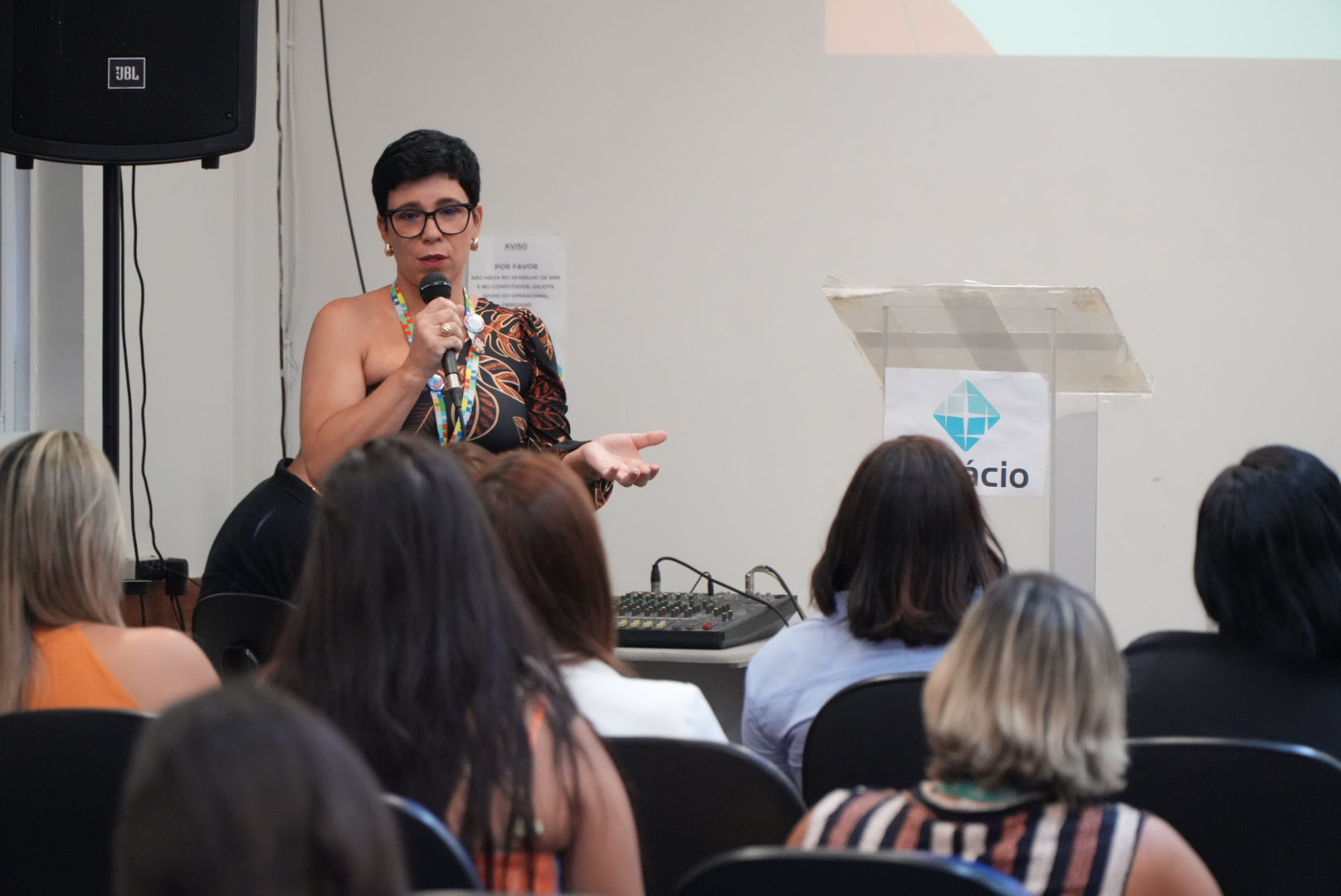 Seminário sobre autismo reforça práticas inclusivas em São Gonçalo