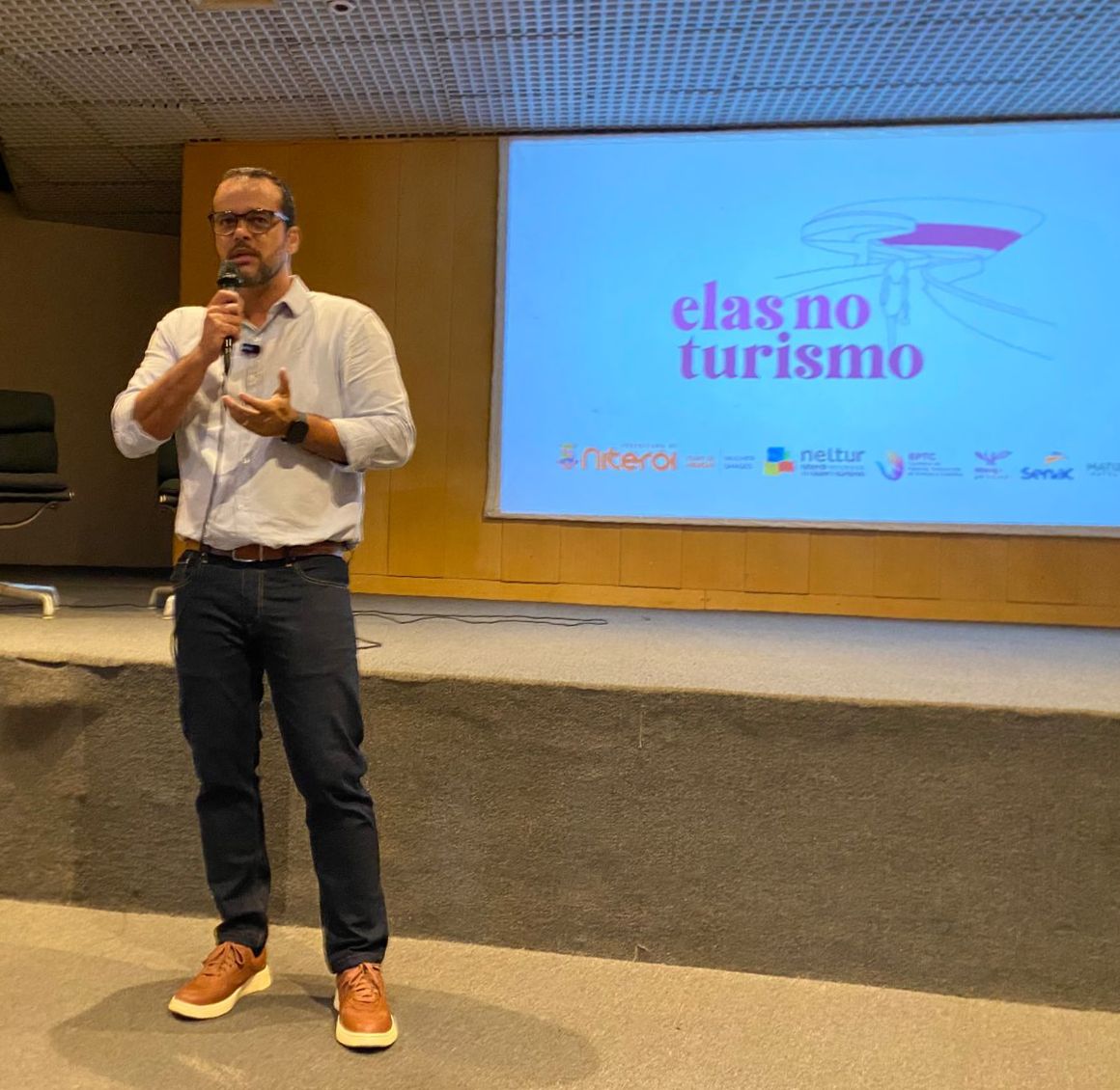 Prefeitura de Niterói inicia projeto “Elas no Turismo!” com foco na qualificação profissional de mulheres