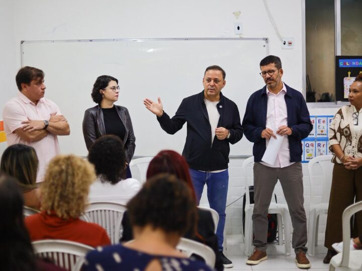 Prefeito Rodrigo Neves acompanha projetos estratégicos para a educação em reunião com diretoras da Zona Norte