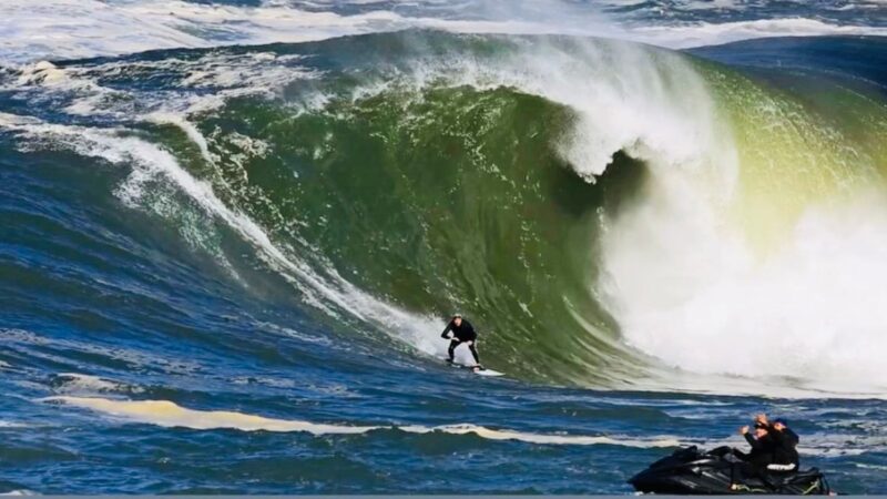 Ondas grandes movimentam Itacoatiara e antecipam clima do IBW 2026