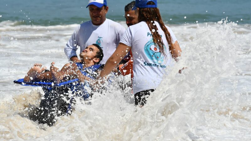 Praia Sem Barreiras promove edição especial com visita da secretária nacional dos Direitos da Pessoa com Deficiência