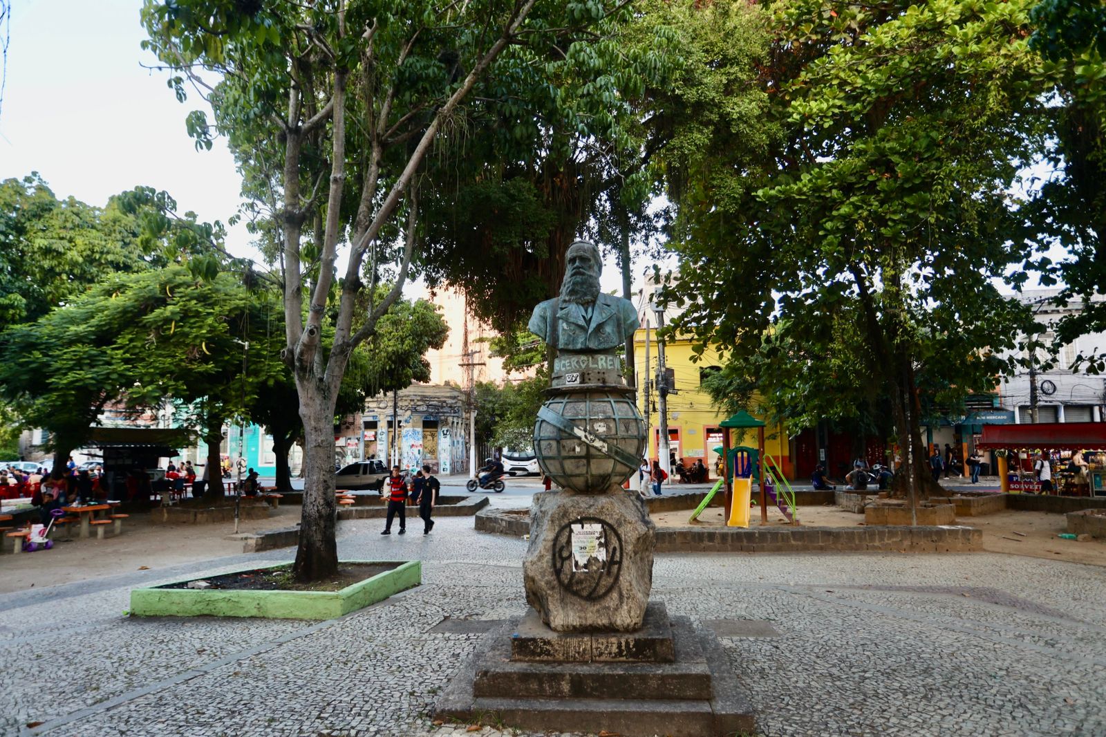 Prefeitura de Niterói abre consulta pública para revitalização da Praça Leoni Ramos, na Cantareira