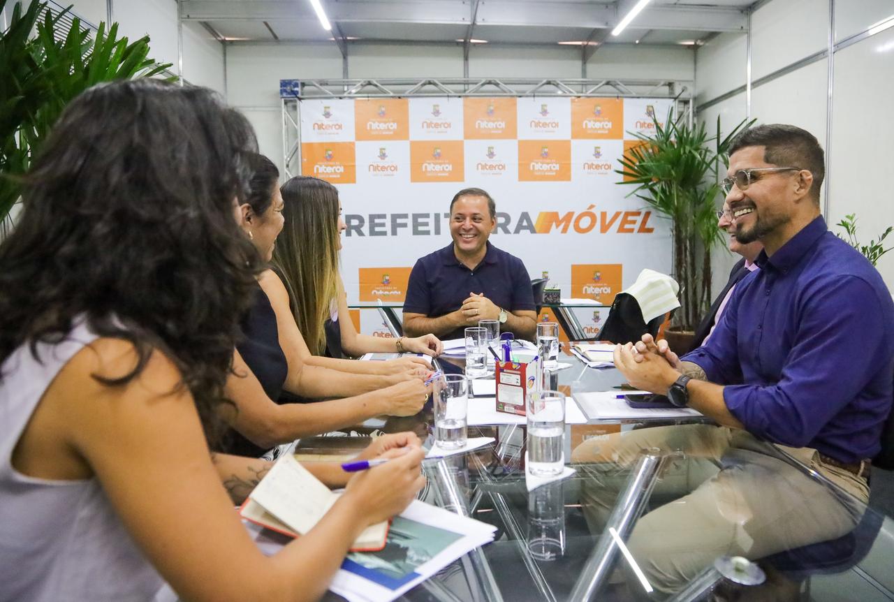 13° salário de servidores municipais, pensionistas e aposentados de Niterói será antecipado para 01 de junho