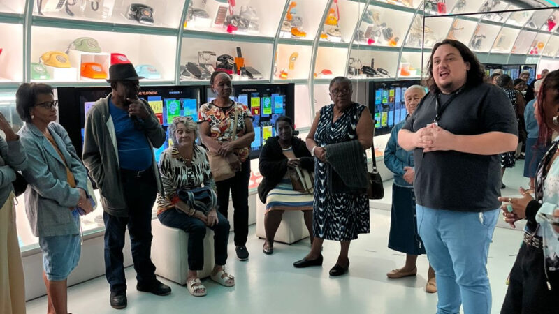 Funasg promove passeio a museu no Rio para servidores aposentados