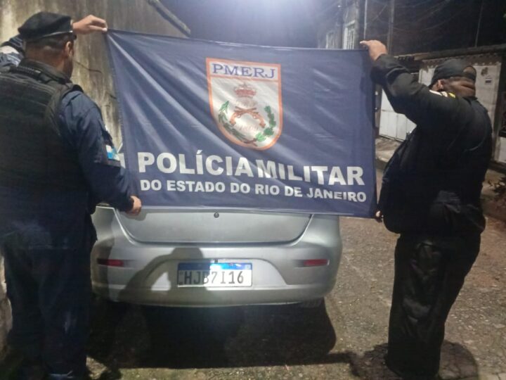 Veículo furtado é recuperado pelo 1º BPM em São Gonçalo com placas adulteradas