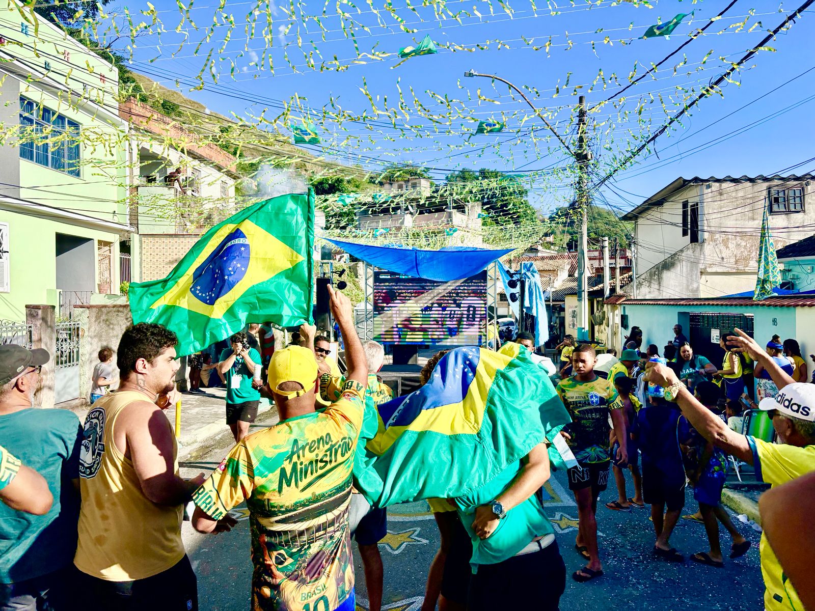 Fan Fests levam alegria e confraternização às ruas vencedoras do concurso “Minha Rua é Hexa”