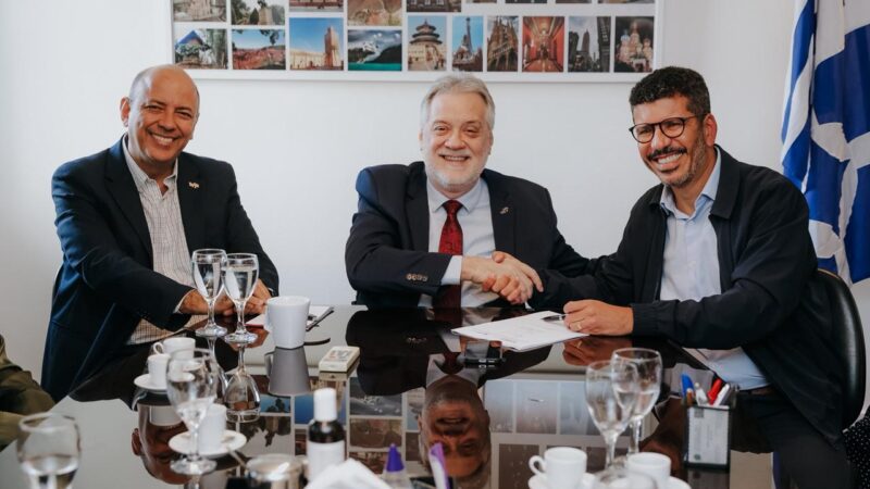 Prefeitura de Niterói e UFF firmam convênio para ampliar programa de alfabetização e fortalecimento das aprendizagens