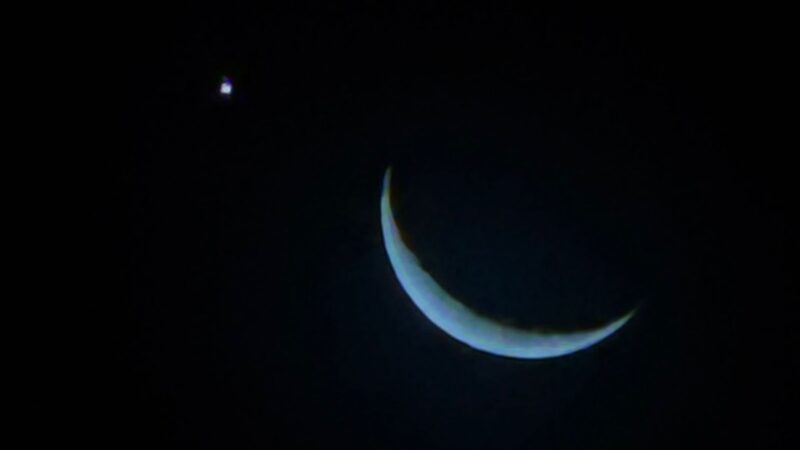 Lua e Vênus encantam observadores em espetáculo no céu desta quarta-feira (17)