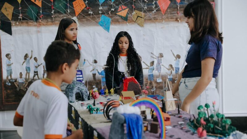 Primeira edição do Circuito Robótica em Rede incentiva inovação entre estudantes da Rede Municipal