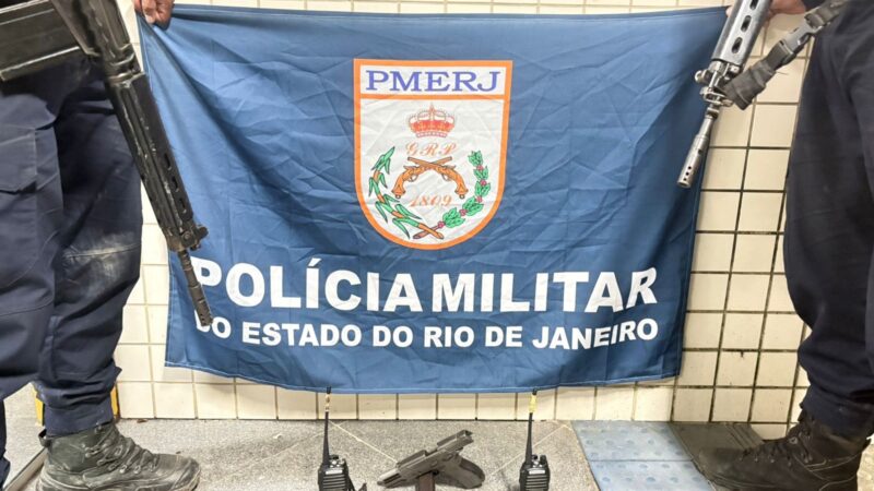 GAT DELTA; apreende pistola e prende dois suspeitos durante ação na comunidade do Inferninho, em Piratininga