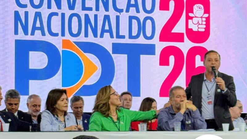 Rodrigo Neves participa da convenção nacional do PDT, que oficializou o apoio do partido à candidatura do presidente Lula à reeleição