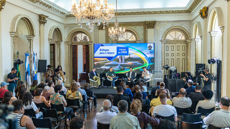 Maricá participa de debate sobre o futuro da cultura, democracia e inteligência artificial no país