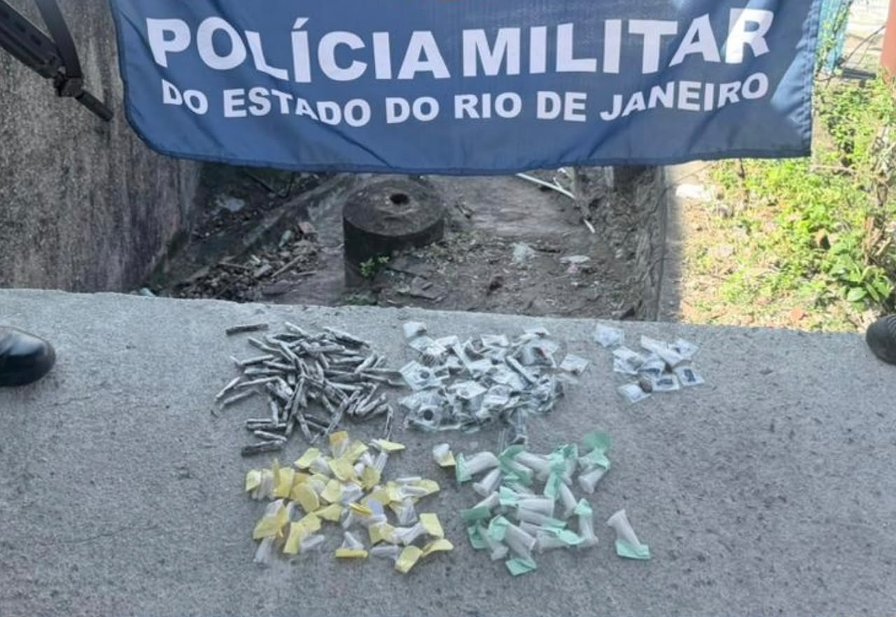 Três suspeitos são detidos durante ação policial na Comunidade do MIC, na Ilha da Conceição