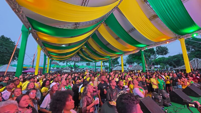 Ita Fan Fest encerra programação em clima de festa e paixão pela Seleção Brasileira