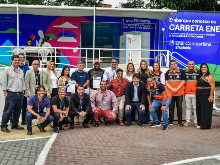 Enel realiza troca gratuita de geladeiras em Itaboraí e beneficia 50 famílias