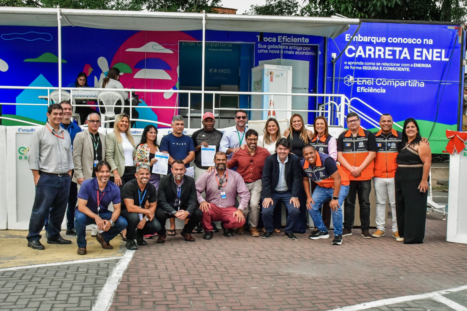 Enel realiza troca gratuita de geladeiras em Itaboraí e beneficia 50 famílias