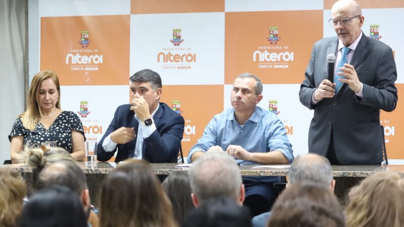 Niterói Empreendedora realiza mais uma entrega de cheques simbólicos para beneficiários do programa
