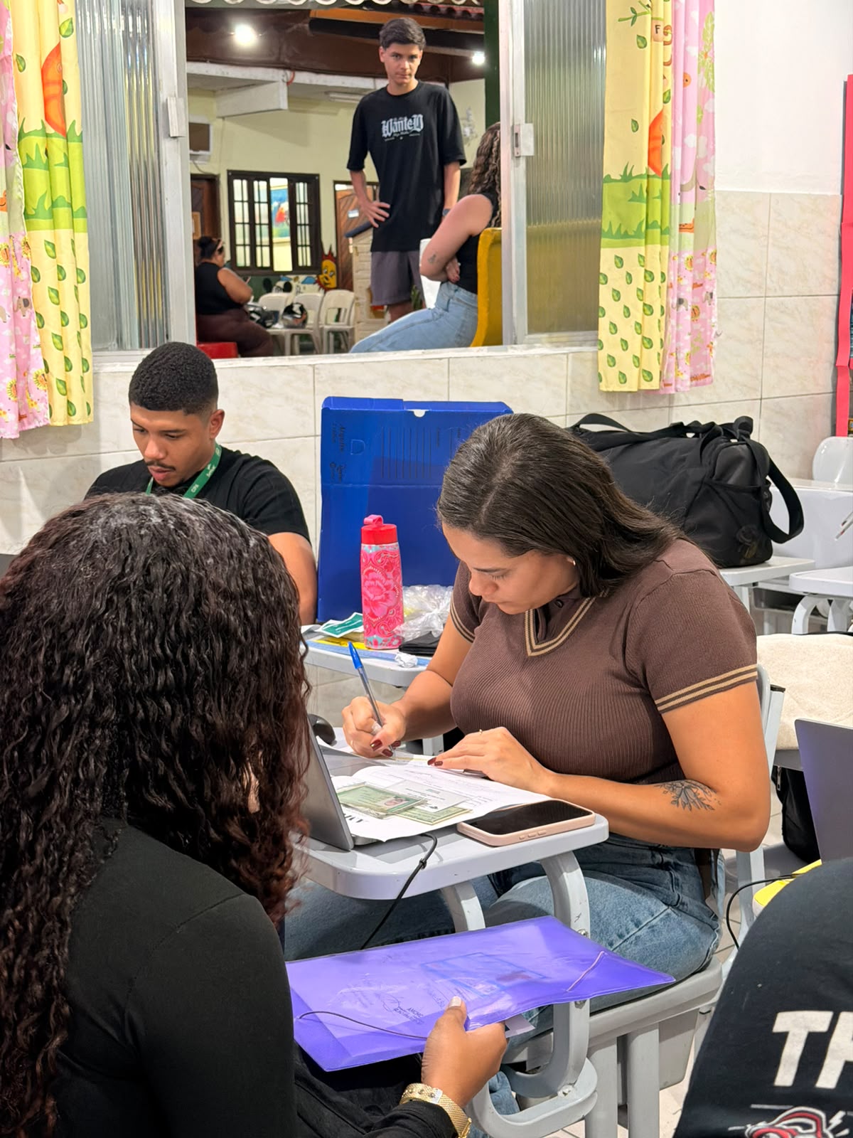  Prefeitura de Niterói recebe inscrições presenciais para nova edição do Niterói Jovem EcoSocial