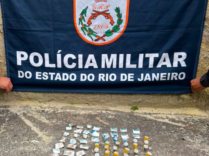 Dois suspeitos são presos durante ação contra o tráfico na Comunidade da Beltrão, em Santa Rosa
