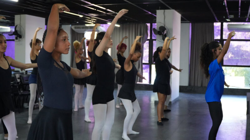 Ballet adulto do CRIA SG promove inclusão, bem-estar e desenvolvimento