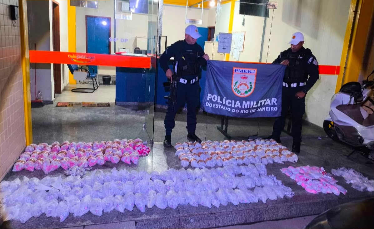 BPRV apreende mais de 11 kg de cocaína e 89g de crack após fuga que terminou em acidente fatal em Piraí