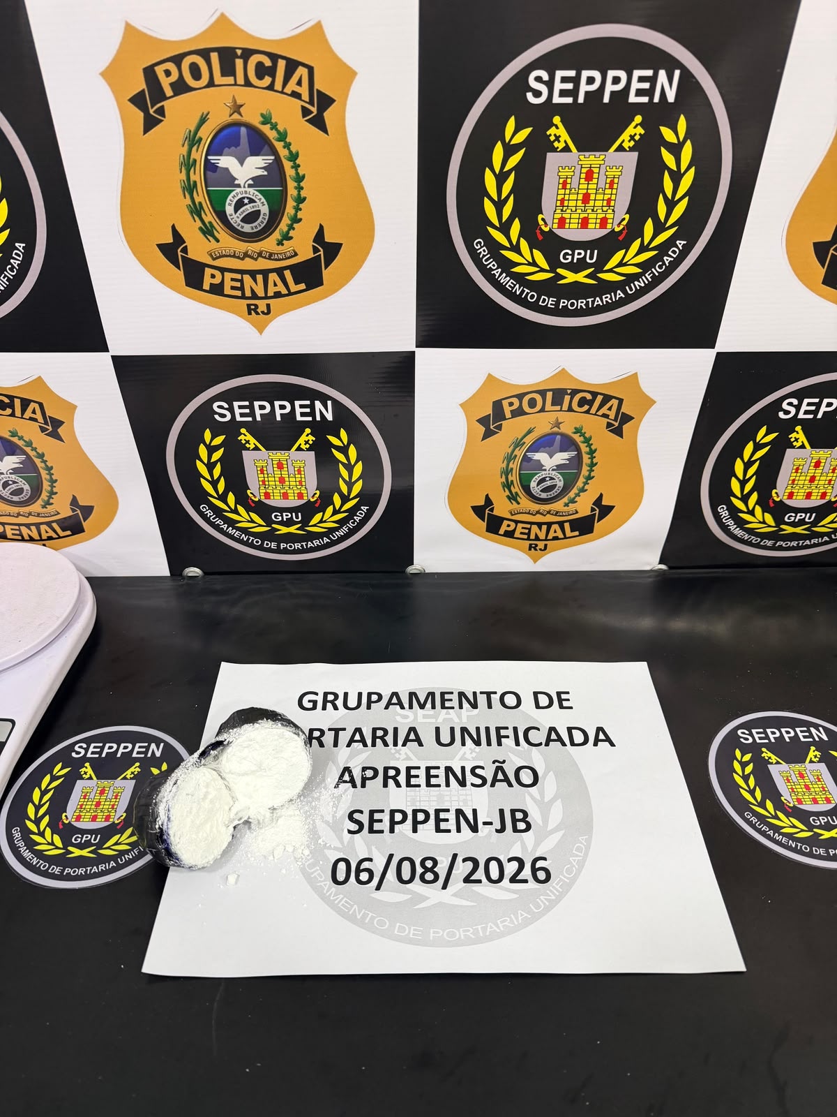 Polícia Penal impede entrada de drogas em presídio e prende duas visitantes