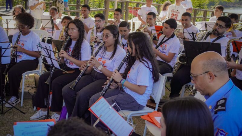 Banda da Guarda Municipal de Itaboraí encanta público com concerto no Parque Paleontológico