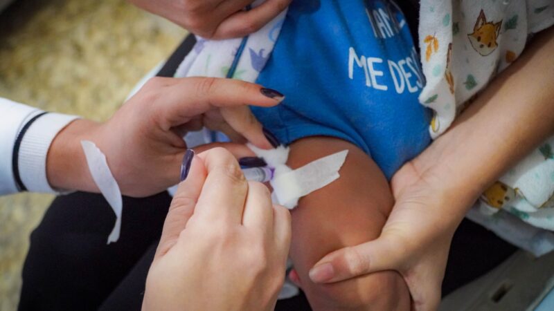 Dia D de Multivacinação registra mais de 2 mil doses aplicadas em  Itaboraí