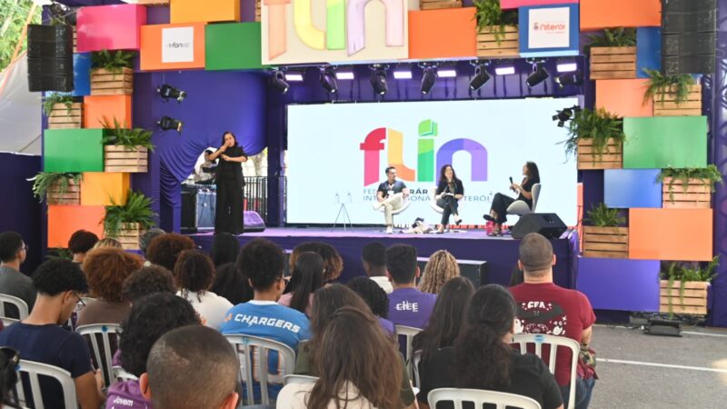 Niterói abre FLIN 2026 com programação gratuita e expectativa de receber 30 mil pessoas até domingo (16)