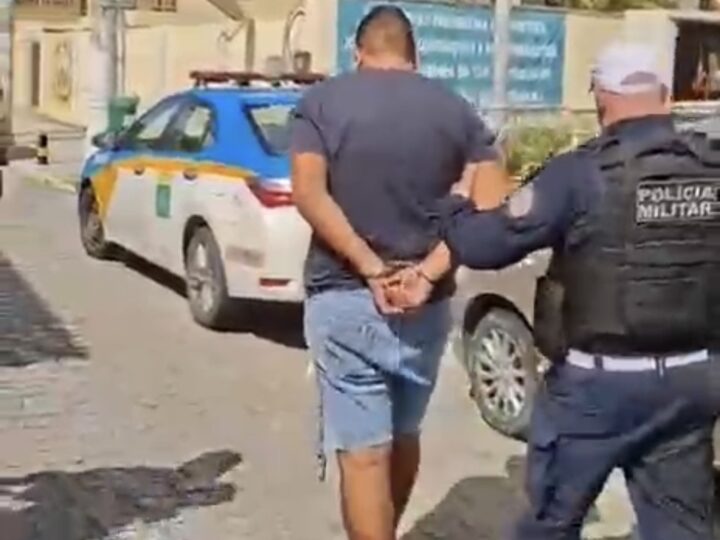 CPTran prende foragido da Justiça com dois mandados de prisão na RJ-106, em Maricá