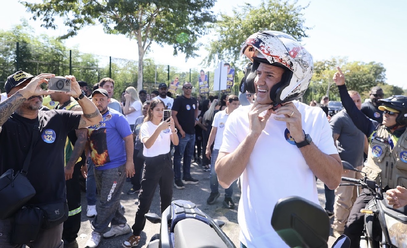 Douglas Ruas promete zerar IPVA de motos de até 180 cilindradas e criar crédito para motoboys