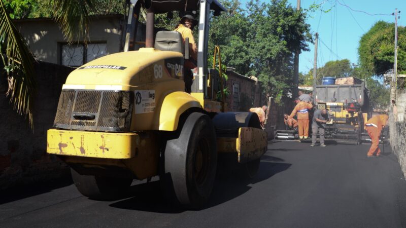 Itaboraí avança com obras de asfaltamento no bairro Barreiro