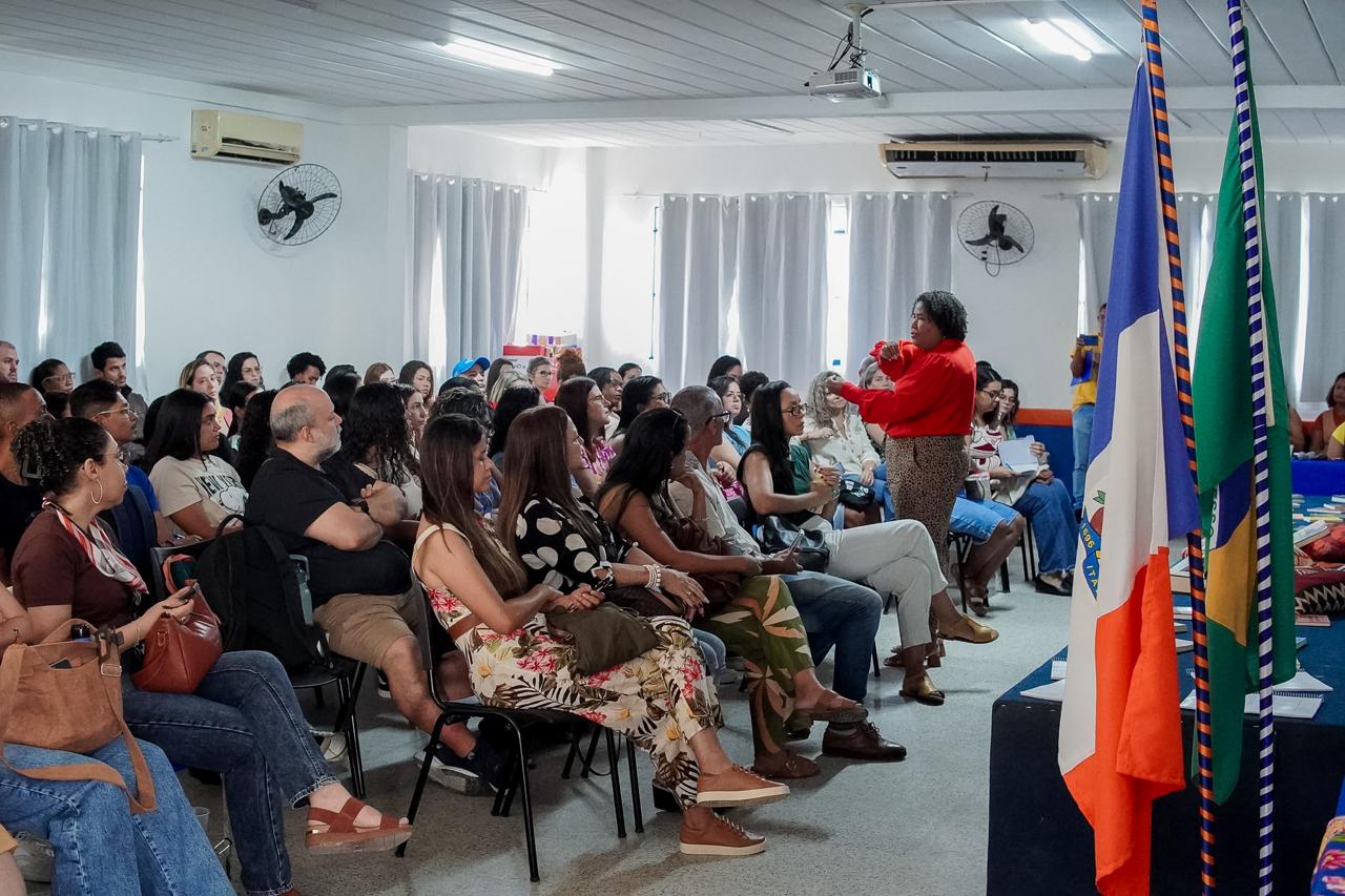 Itaboraí promove formação para fortalecer práticas de ensino voltadas à equidade racial