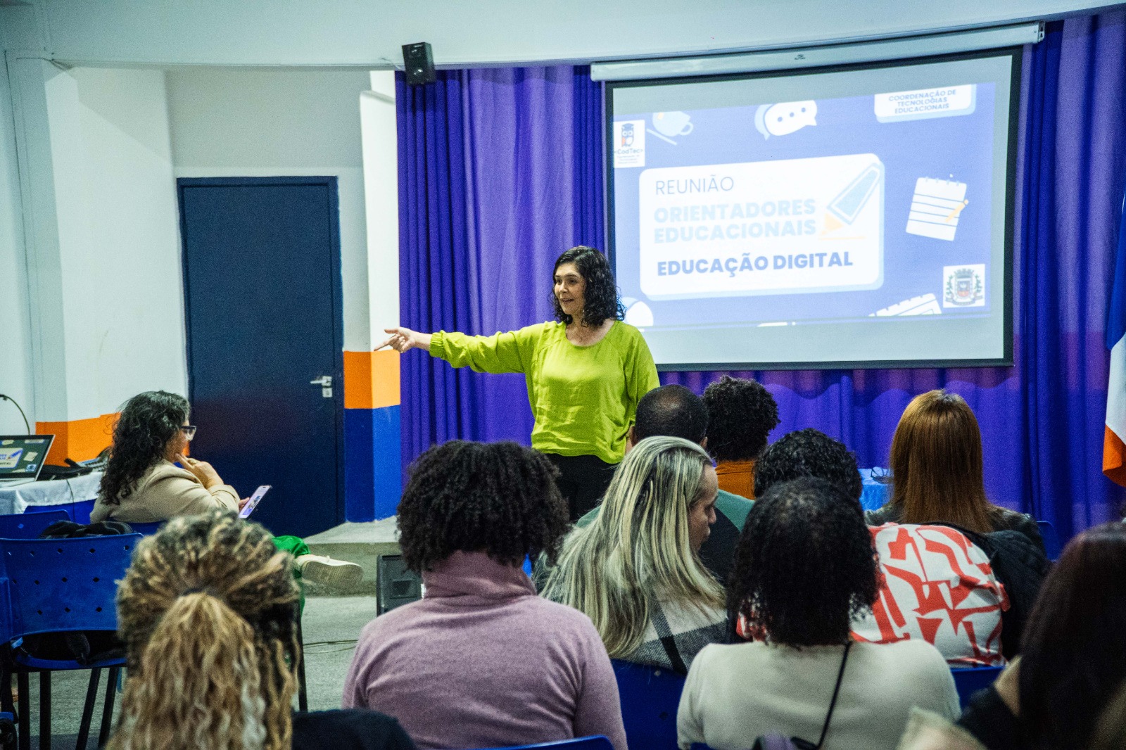 Itaboraí promove palestra sobre Educação Digital nas escolas