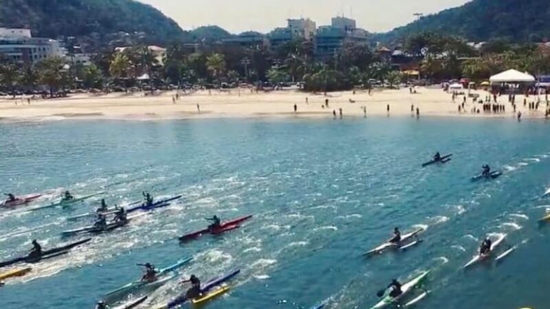 Super Paddle reúne mais de 450 atletas na Praia de São Francisco neste sábado (8)
